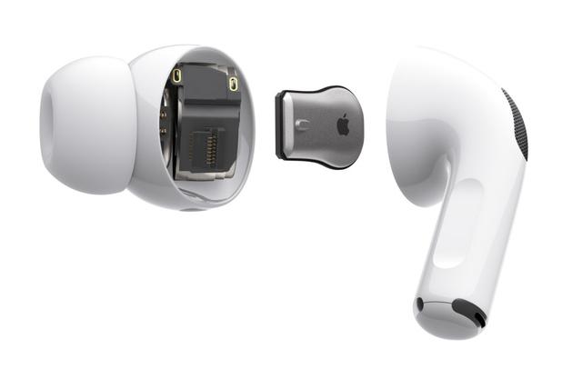 华强北攻克AirPods Pro无线耳机，价格300起，网友：给我来个