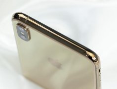 iPhoneXS Max：我们恭喜你！