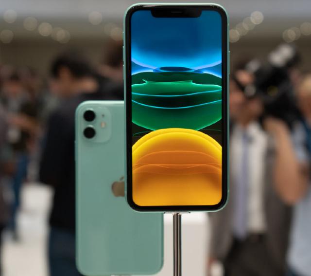 iPhone11：正式恭喜你