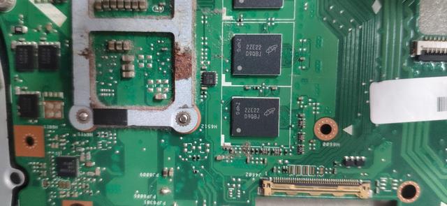 出厂自带定时“炸弹”的笔记本