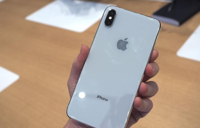 从9599跌到5699，最便宜的顶级iPhone，64G+iOS13