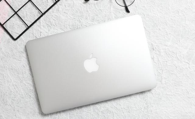 花2K买MacBook Air笔记本？小米：恭喜你