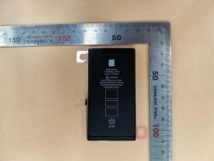 又有一款疑似iPhone 12的电池曝光：2815mAh