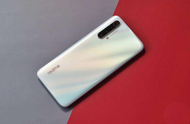 realme X3系列海外发布，120Hz高刷配骁龙855 Plus，颜值很出众