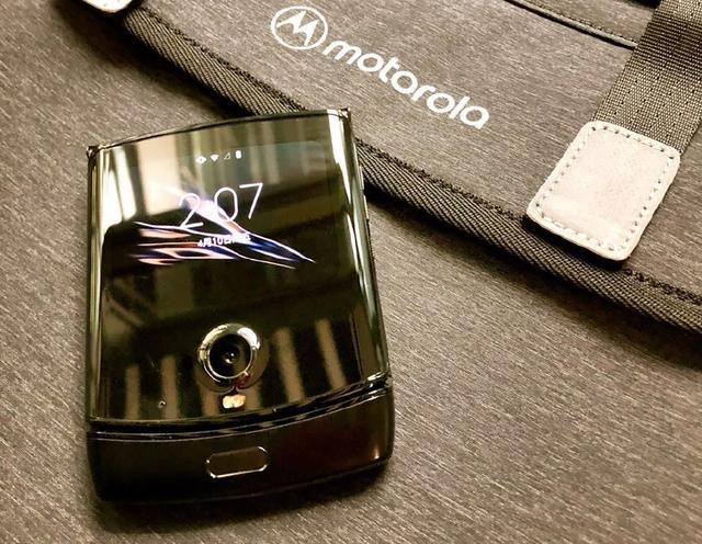 Motorola Razr折叠屏升级版配置曝光，工艺精湛，外观越看越帅