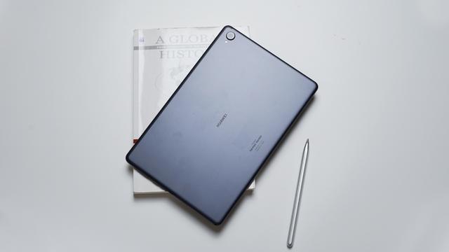 华为MatePad 10.8：软硬双双升级，打造最佳大学学习平板