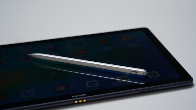 华为MatePad 10.8：软硬双双升级，打造最佳大学学习平板