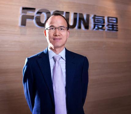 “中国版巴菲特”郭广昌，控股百家公司，现宣布新冠疫苗接种成功