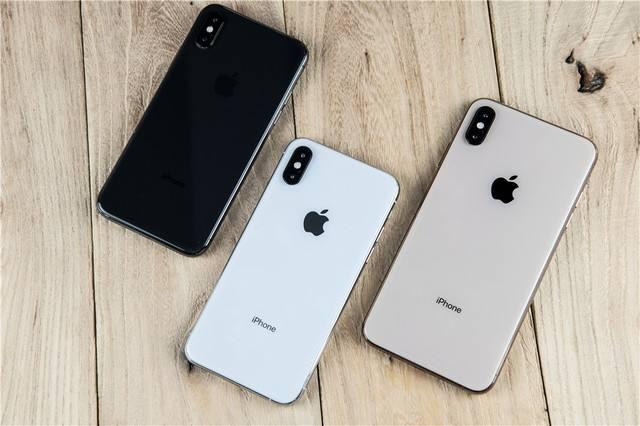 iPhone XS价格大跌6000元，依然无人问津，网友：缺点太多