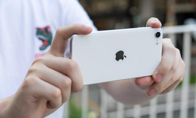 发布一个月大降400元，A13+iOS13，最廉价苹果手机正式诞生