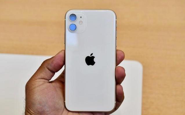 苹果良心了，iPhone11价格迎来新低，果粉：后悔买早了