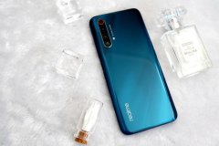 120Hz+双模5G仅1839元，后置四摄+128GB+4200mAh，买到就是赚