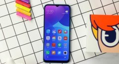 小米爆发了，三星原色屏+256GB+4160mAh降价610元，网友：等到了