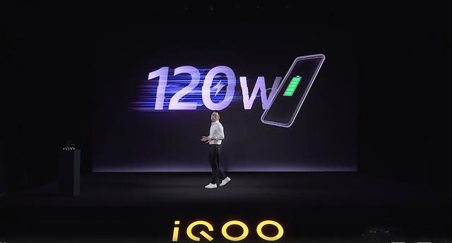 120W+骁龙865Plus！iQOO新机正式官宣：3000多你买吗？