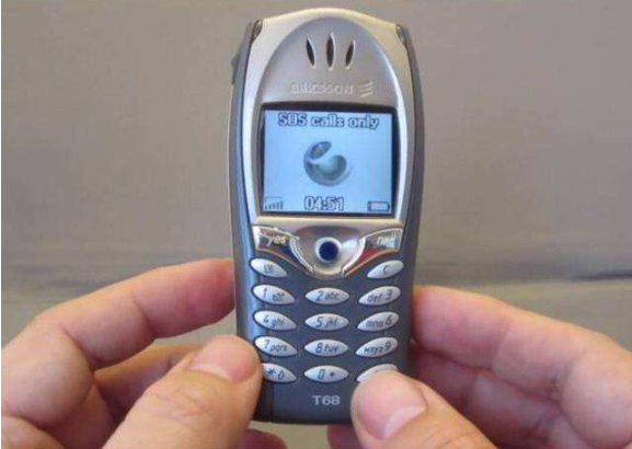 手机回忆录：第一款支持上网的手机——诺基亚7110