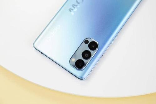 顶级视频手机OPPO Reno4 Pro，仅售3799元，唯一的短板很“致命”