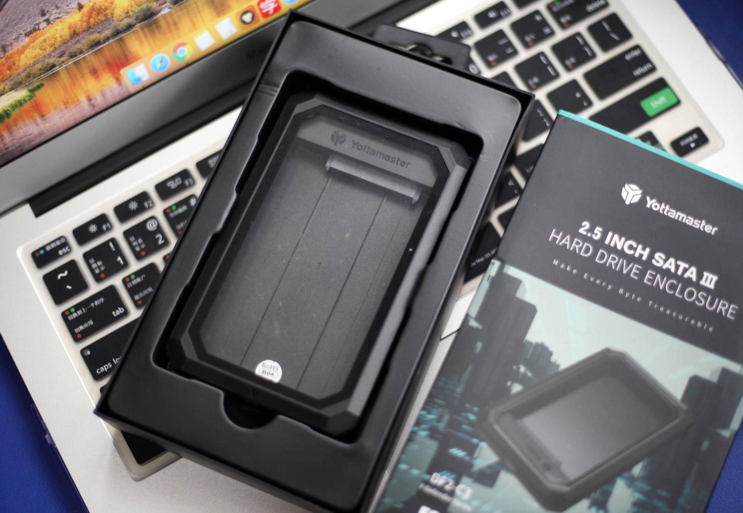 别让好看的硬盘藏起来,Yottamaster透明硬盘盒图赏