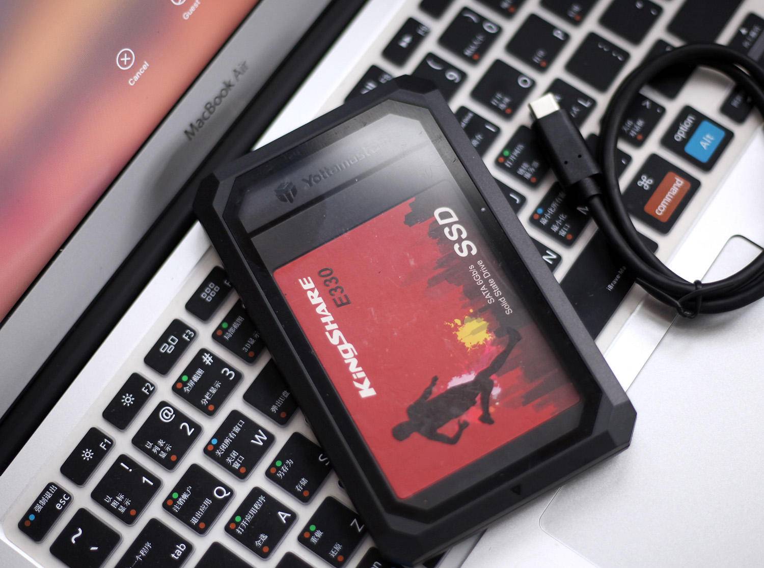 别让好看的硬盘藏起来,Yottamaster透明硬盘盒图赏