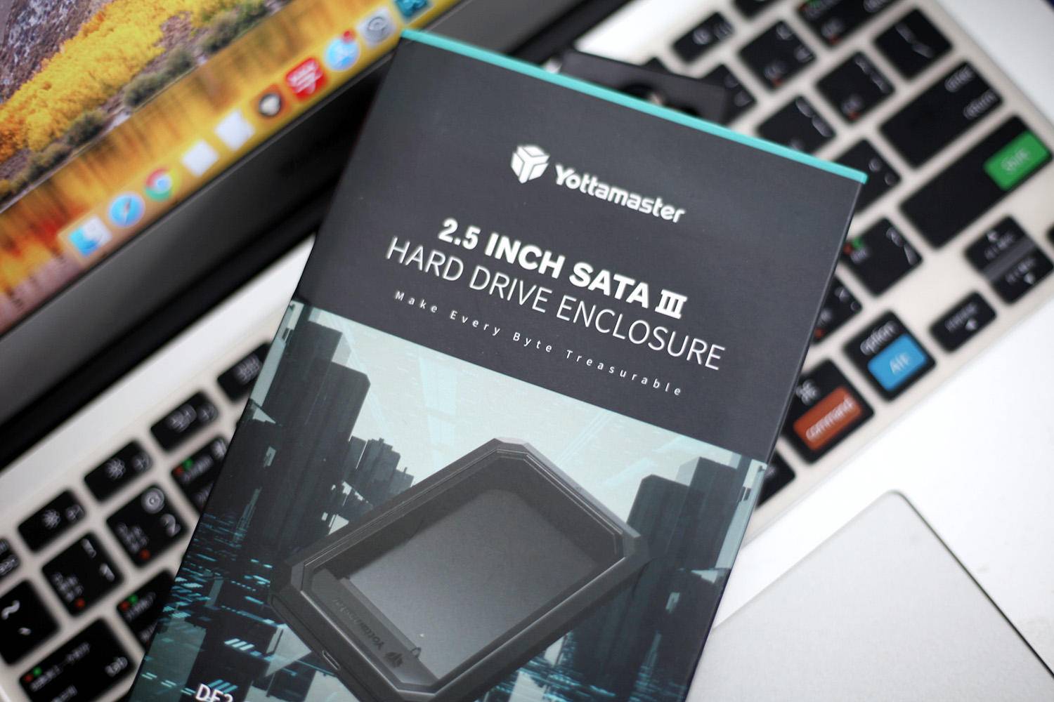 别让好看的硬盘藏起来,Yottamaster透明硬盘盒图赏