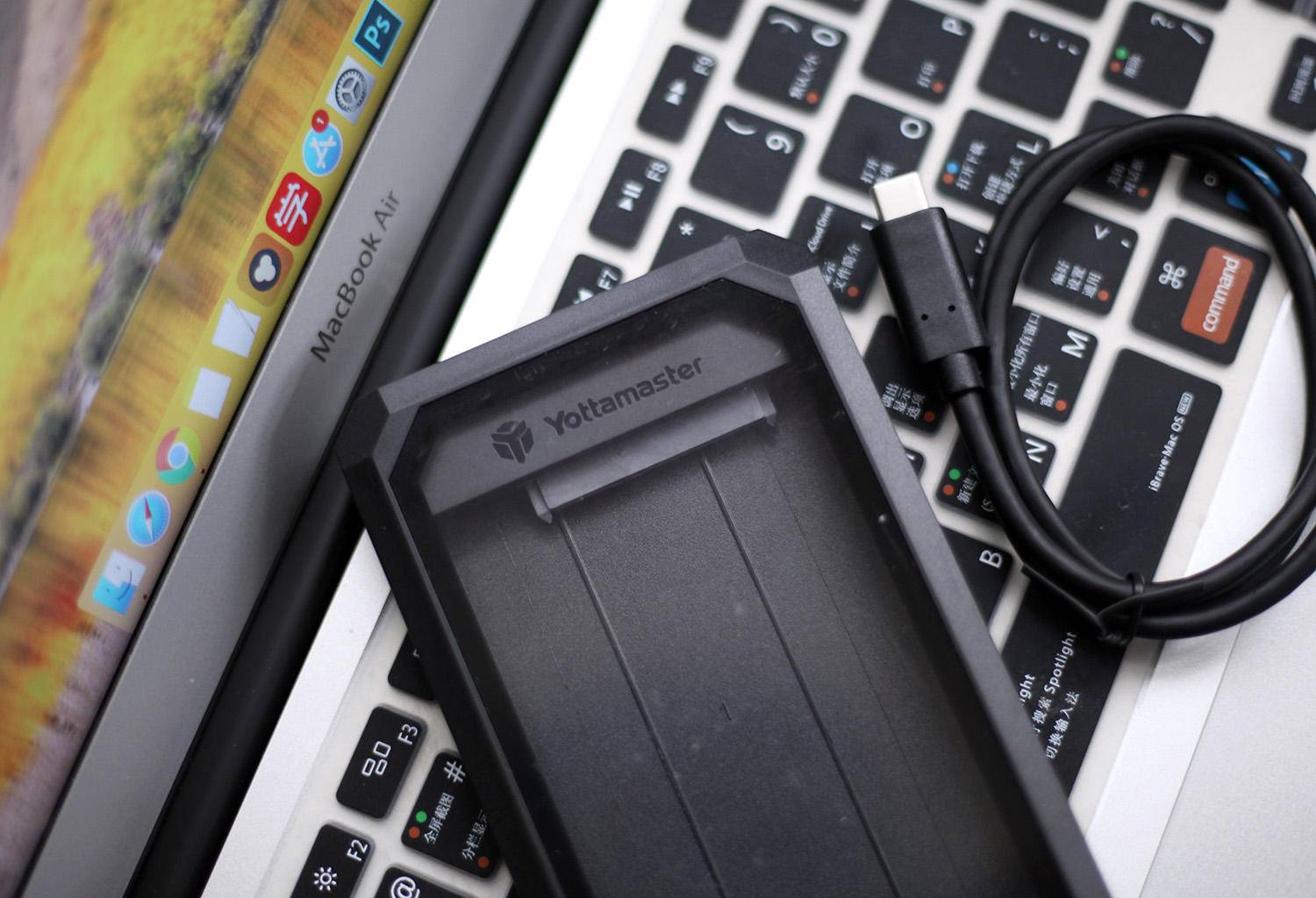 别让好看的硬盘藏起来,Yottamaster透明硬盘盒图赏