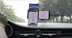 LG Wing旋转双屏手机亮相，造型奇特