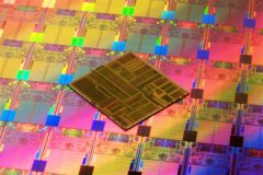 Intel CPU缺货何时了！官方一句话心碎