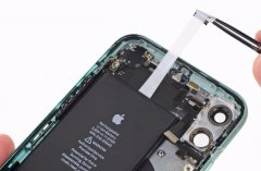 为何续航却没缩水？iPhone 12电池竟然有“隐藏”电量