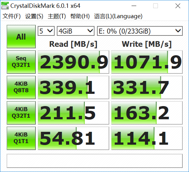 差异有多少？M.2 NVME SSD转PCI-E 转接卡VS原生M.2插槽