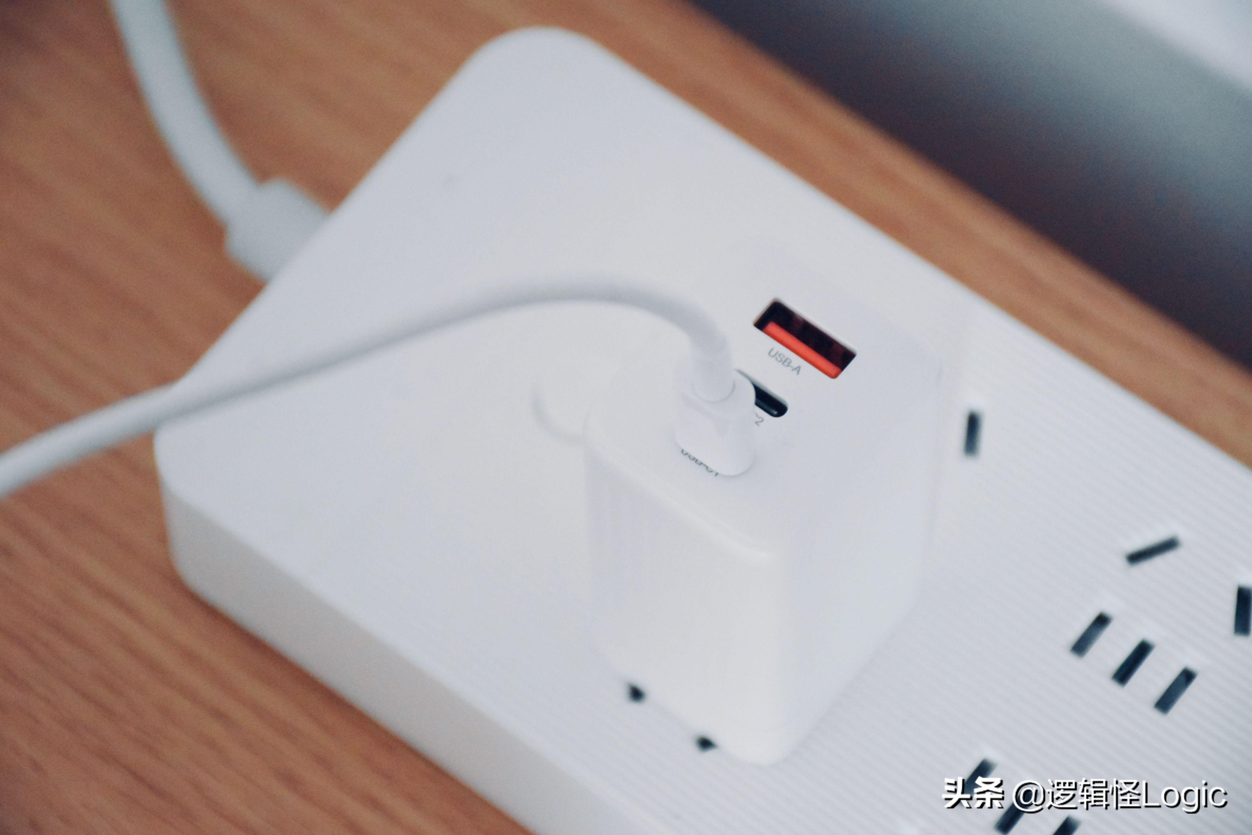 macbook充电器多少瓦（macbook电池鼓包原因）