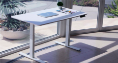 用语音控制的站立桌来了 但我们可能不需要它