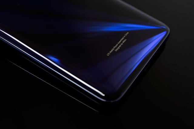 魅族 16T图赏：6.5英寸大屏幕