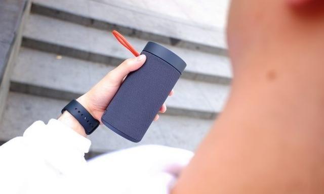 小米户外蓝牙音箱评测：再也不怕广场舞大妈了
