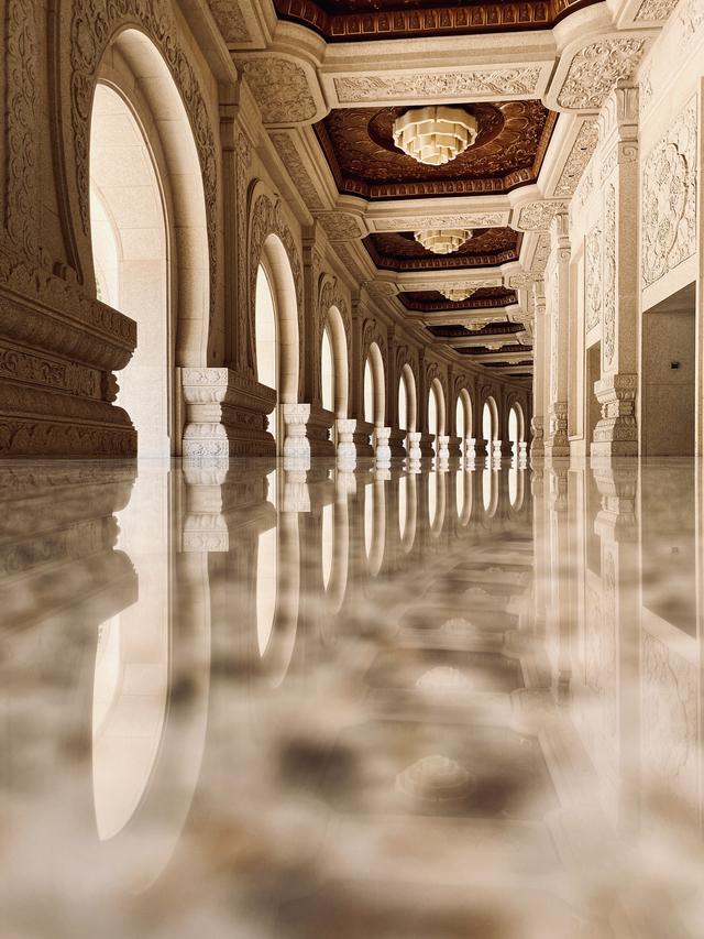 如何拍出刷爆社交平台的城市照？iPhone 获奖摄影师告诉你