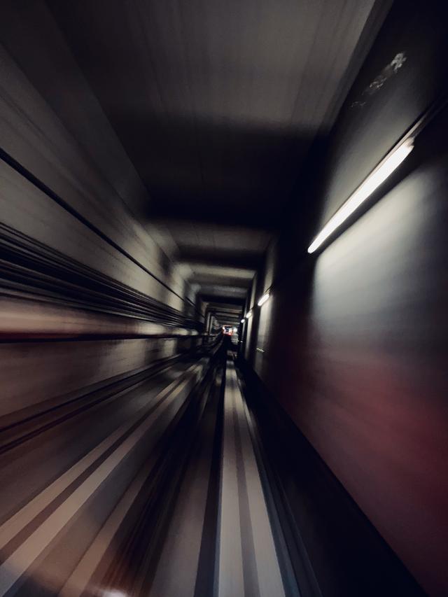 如何拍出刷爆社交平台的城市照？iPhone 获奖摄影师告诉你