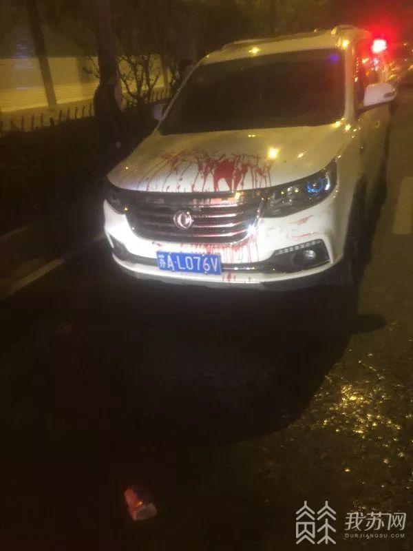 南京一滴滴司机深夜刀捅乘客！平台显示竟是“五星”好司机