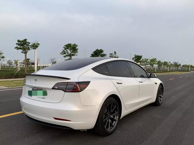 5个月12554公里，带你了解真实的特斯拉Model 3