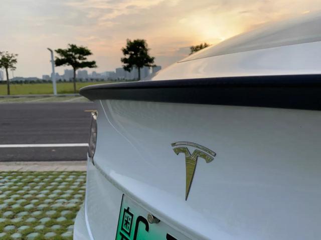 5个月12554公里，带你了解真实的特斯拉Model 3