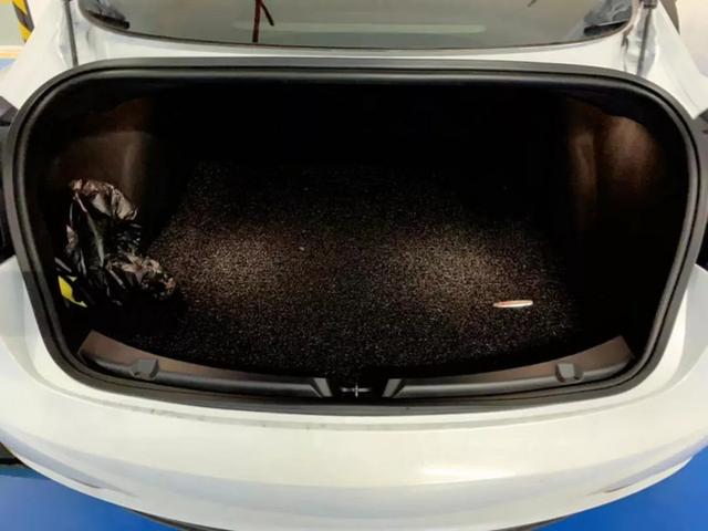 5个月12554公里，带你了解真实的特斯拉Model 3