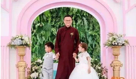 刚刚，我去阿里财务部看了看