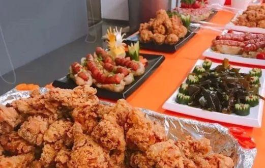 刚刚，我去阿里财务部看了看