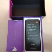 新手机到了，是否要贴膜带保护壳呢？