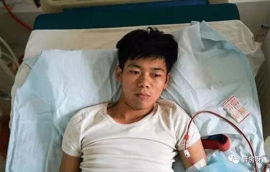 那个卖肾买苹果4手机的高中生，8年过去了，现在过的如何？