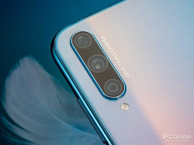 千元机也能做到面面俱到，这几款手机考虑下