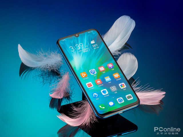 千元机也能做到面面俱到，这几款手机考虑下