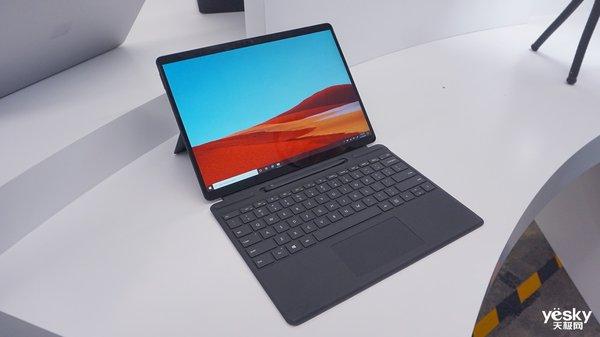 微软Surface Pro X上手体验：这些设计妙啊