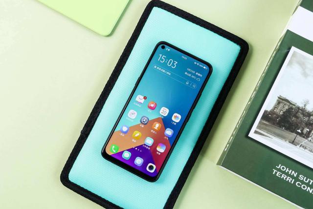 续航能力最强的三款手机，充一次用两天，用不完还能给别人充电