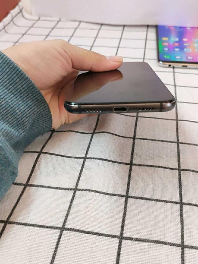 千元惊现性价比神机，网友：错过拍大腿