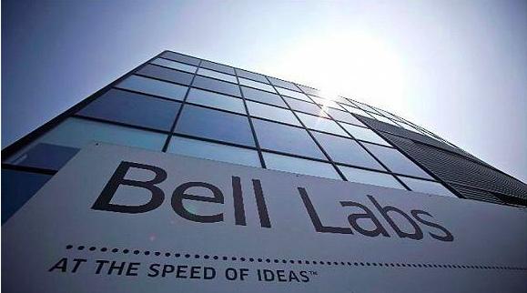 贝尔实验室为美国带来3万件专利，8项诺奖，美国却亲手将它杀死