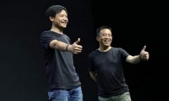 <font color='#FF0000'>黎万强滚烫沸腾的10年</font>