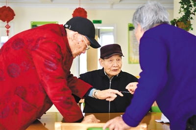 智慧养老：手机上一点 啥服务都有